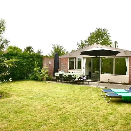 Gemuetliches, Helles Mit Privatem Garten In Gepflegtem Warmenhuizen
