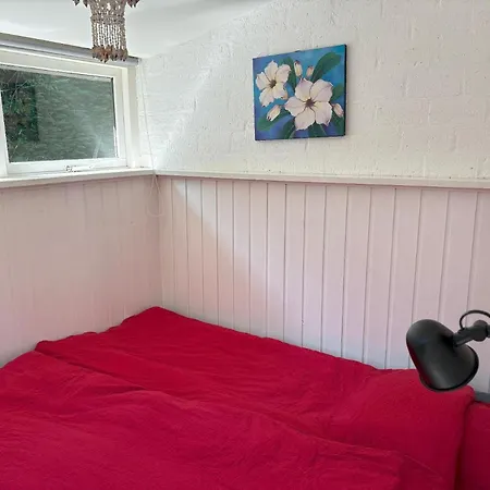Ferienhaus Gemuetliches, Helles Mit Privatem Garten In Gepflegtem *