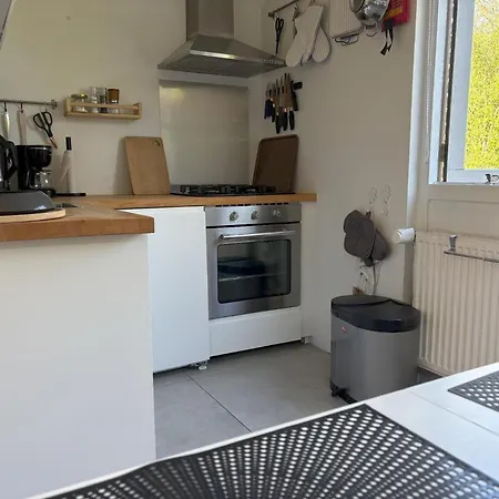 Gemuetliches, Helles Mit Privatem Garten In Gepflegtem *