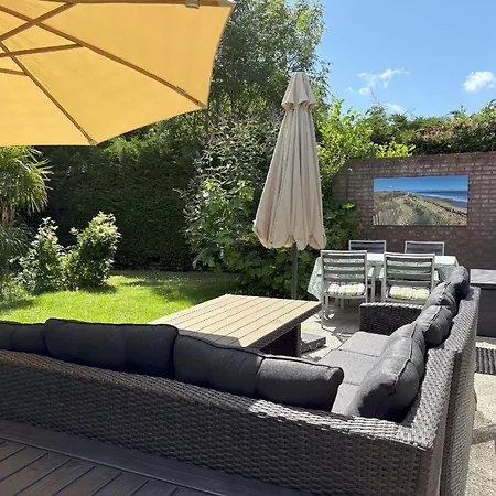 Gemuetliches, Helles Mit Privatem Garten In Gepflegtem